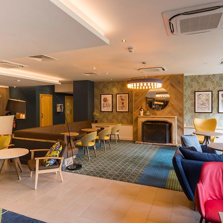 Girton  Holiday Inn Cambridge By Ihg מראה חיצוני תמונה
