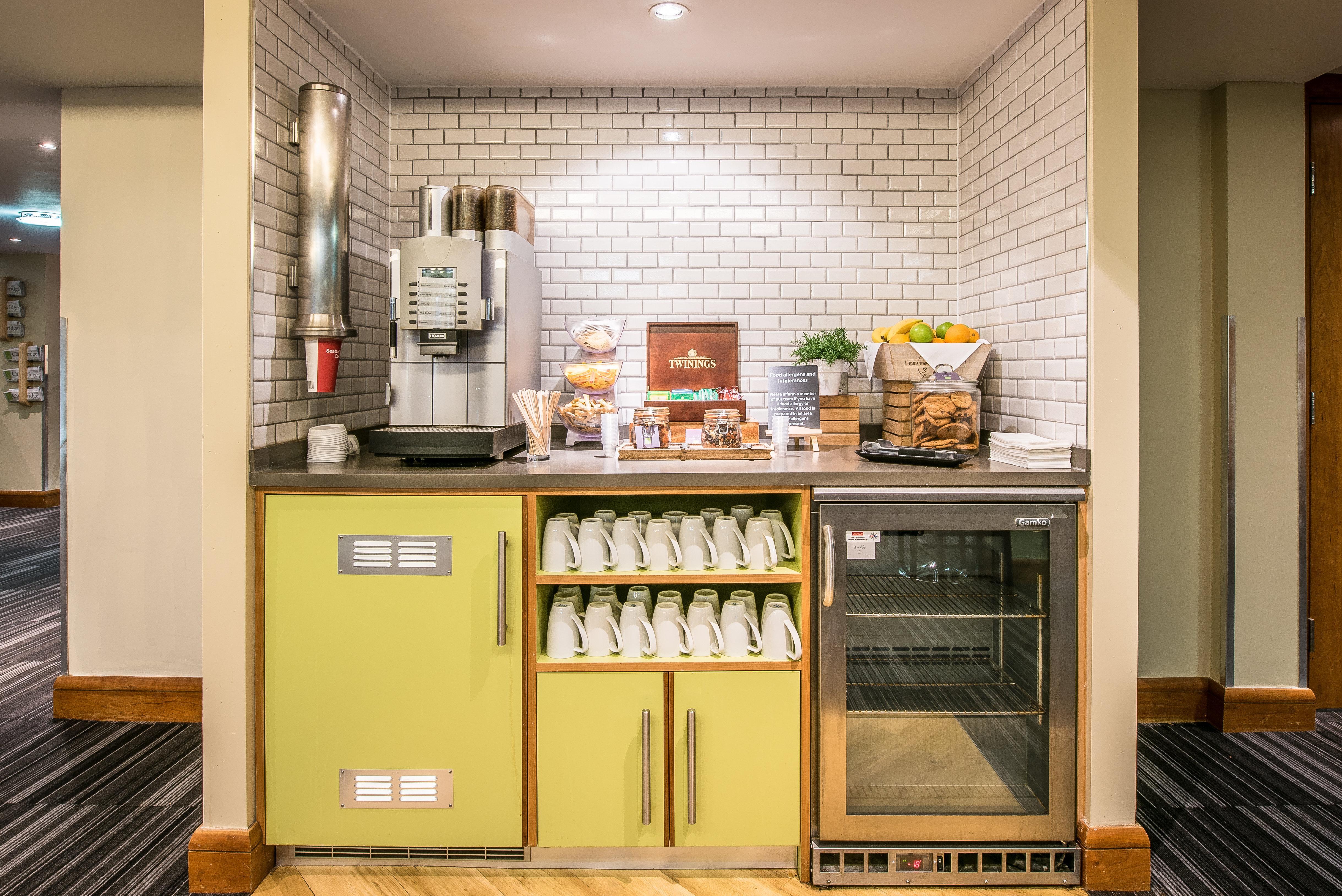Girton  Holiday Inn Cambridge By Ihg מראה חיצוני תמונה