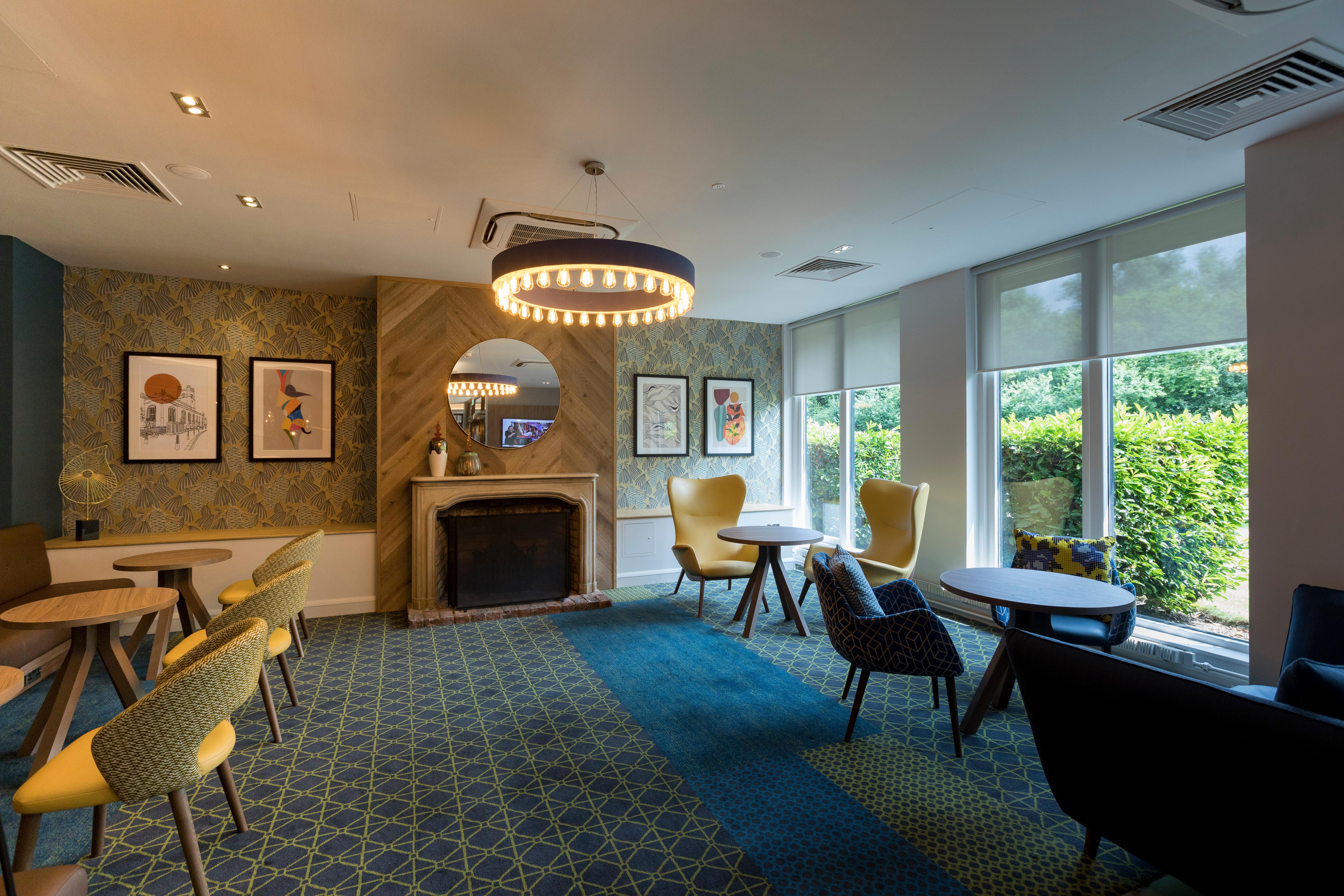 Girton  Holiday Inn Cambridge By Ihg מראה חיצוני תמונה