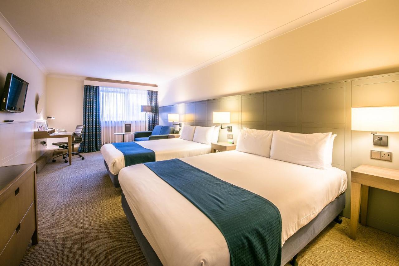 Girton  Holiday Inn Cambridge By Ihg מראה חיצוני תמונה