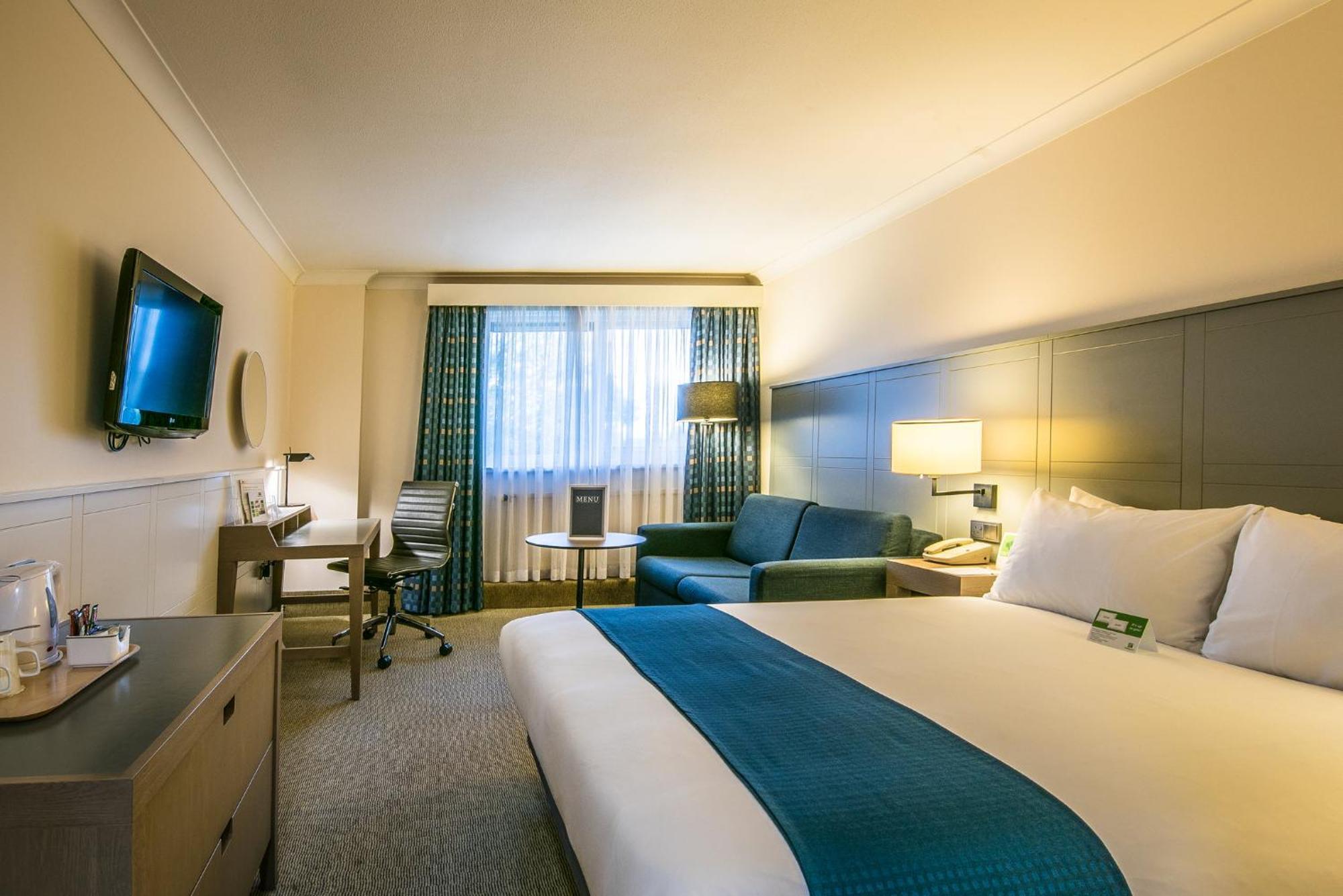 Girton  Holiday Inn Cambridge By Ihg מראה חיצוני תמונה
