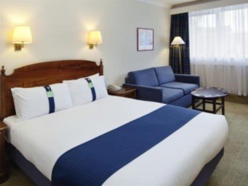 Girton  Holiday Inn Cambridge By Ihg מראה חיצוני תמונה